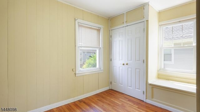 347 Pine Ave, Garwood Boro, NJ 07027