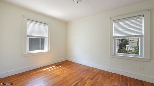 347 Pine Ave, Garwood Boro, NJ 07027