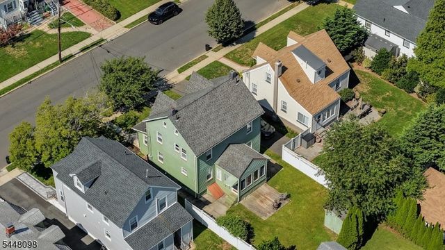 347 Pine Ave, Garwood Boro, NJ 07027