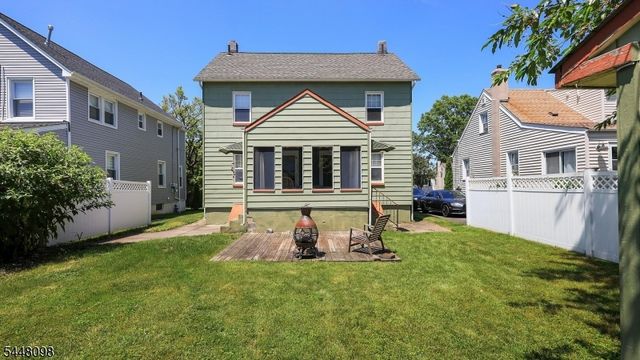 347 Pine Ave, Garwood Boro, NJ 07027
