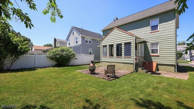 347 Pine Ave, Garwood Boro, NJ 07027