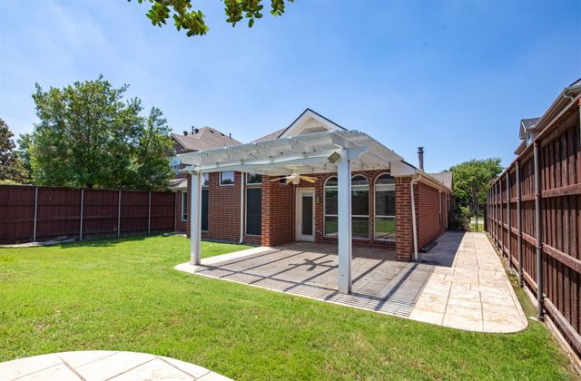 11388 Blackhawk Drive, Frisco, TX 75033