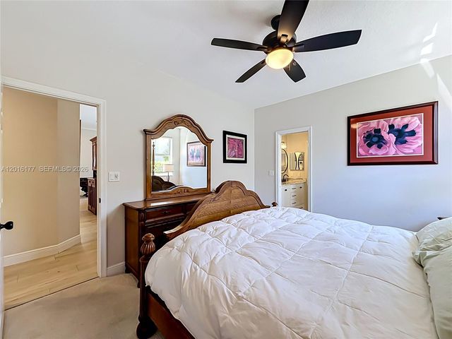 10635 NW 51st St, Coral Springs, FL 33076