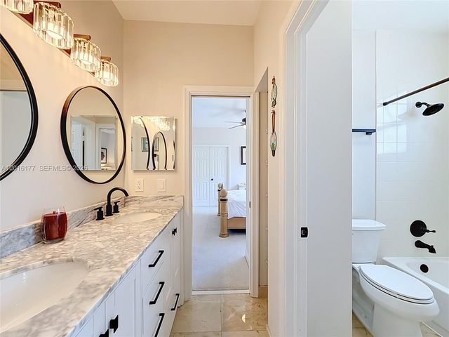 10635 NW 51st St, Coral Springs, FL 33076