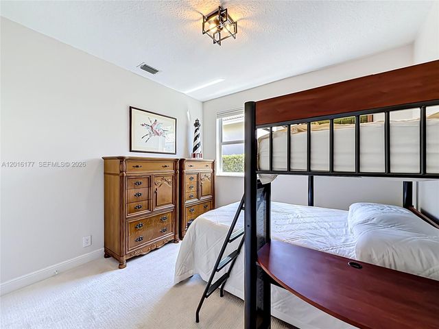 10635 NW 51st St, Coral Springs, FL 33076