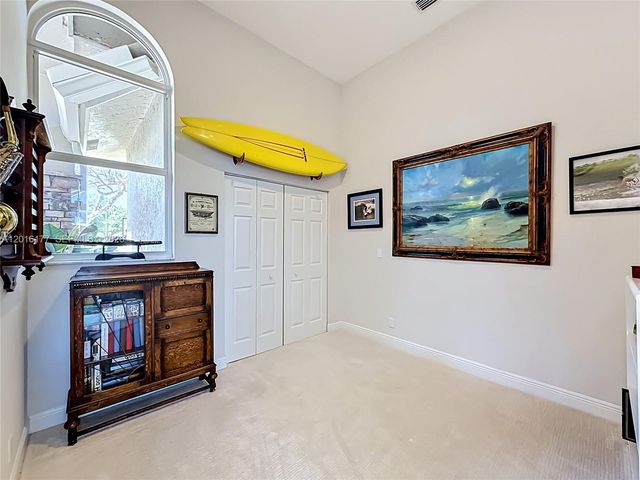 10635 NW 51st St, Coral Springs, FL 33076