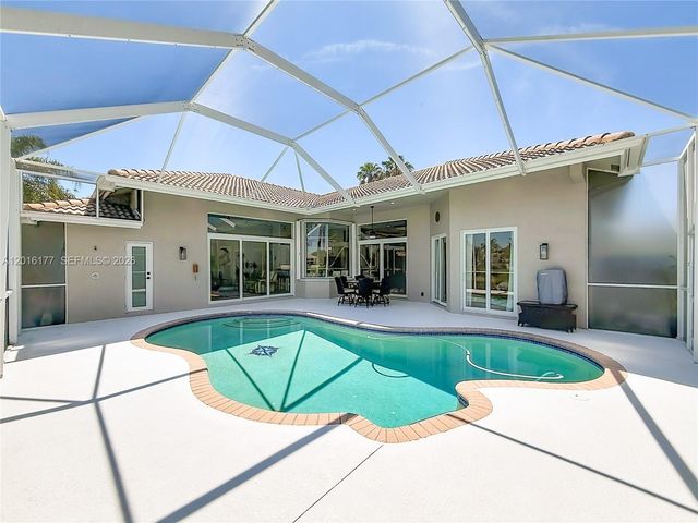 10635 NW 51st St, Coral Springs, FL 33076
