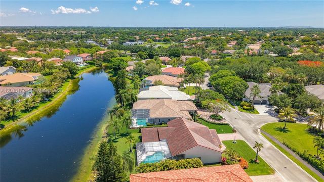 10635 NW 51st St, Coral Springs, FL 33076