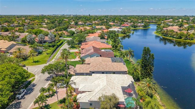 10635 NW 51st St, Coral Springs, FL 33076