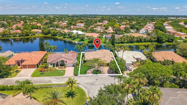 10635 NW 51st St, Coral Springs, FL 33076