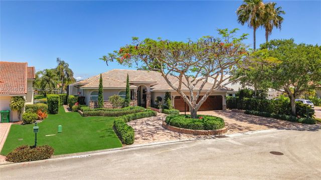 10635 NW 51st St, Coral Springs, FL 33076