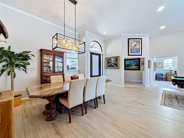 10635 NW 51st St, Coral Springs, FL 33076