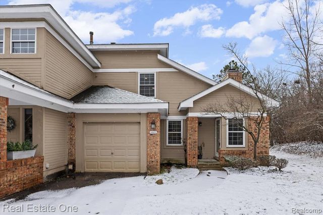 6622 Fieldstone Court, West Bloomfield, MI 48322