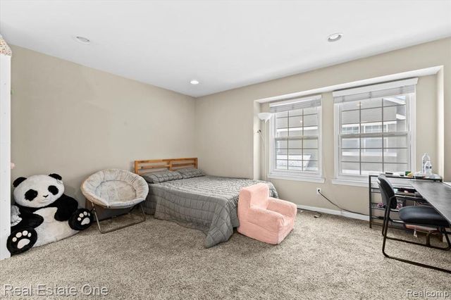 6622 Fieldstone Court, West Bloomfield, MI 48322