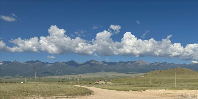 1970 County Road 241, Westcliffe, CO 81252