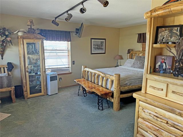 1970 County Road 241, Westcliffe, CO 81252