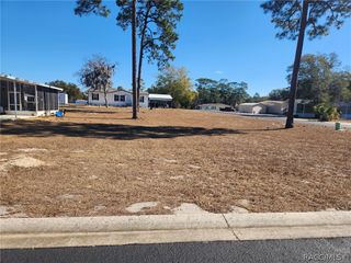 8307 N Fairgrove Terrace, Dunnellon, FL 34433