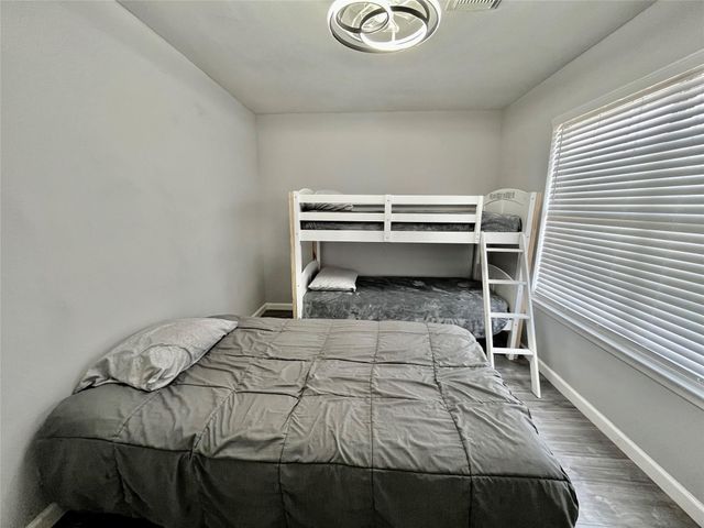 610 Seashell Drive, Surfside Beach, TX 77541