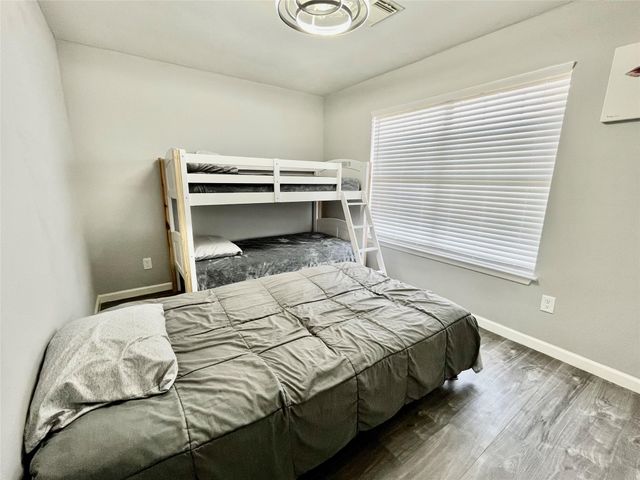 610 Seashell Drive, Surfside Beach, TX 77541