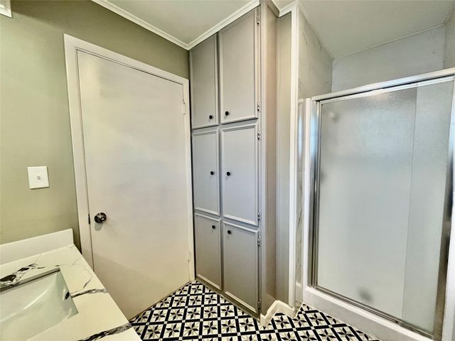 610 Seashell Drive, Surfside Beach, TX 77541