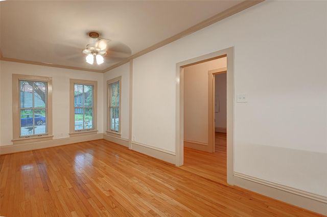 2009 State Street, Houston, TX 77007