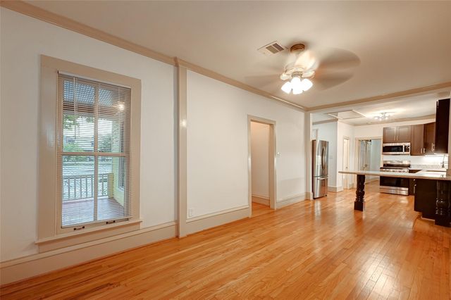 2009 State Street, Houston, TX 77007