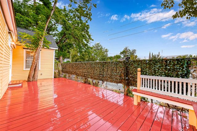 2009 State Street, Houston, TX 77007