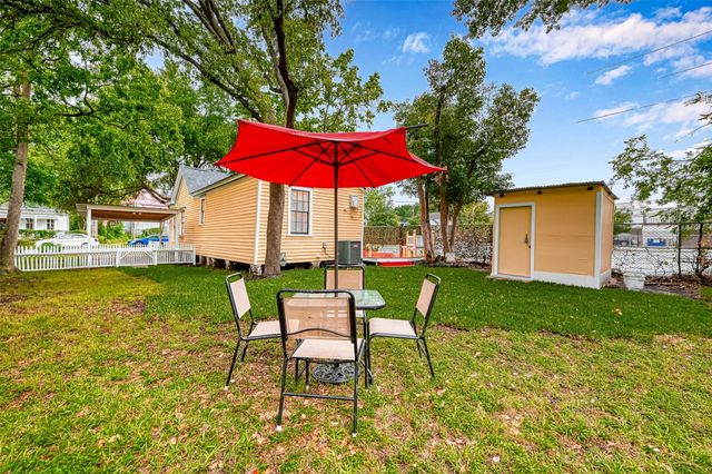 2009 State Street, Houston, TX 77007