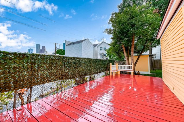 2009 State Street, Houston, TX 77007