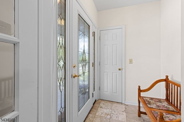 1307 Willow St, Fair Lawn Boro, NJ 07410