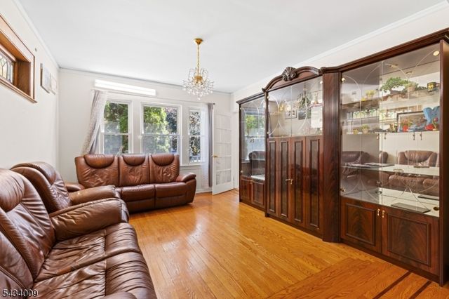 1307 Willow St, Fair Lawn Boro, NJ 07410