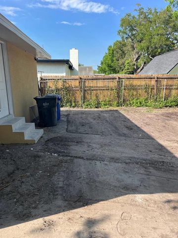 7211 N HIMES AVENUE, Tampa, FL 33614