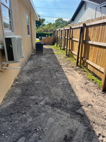 7211 N HIMES AVENUE, Tampa, FL 33614