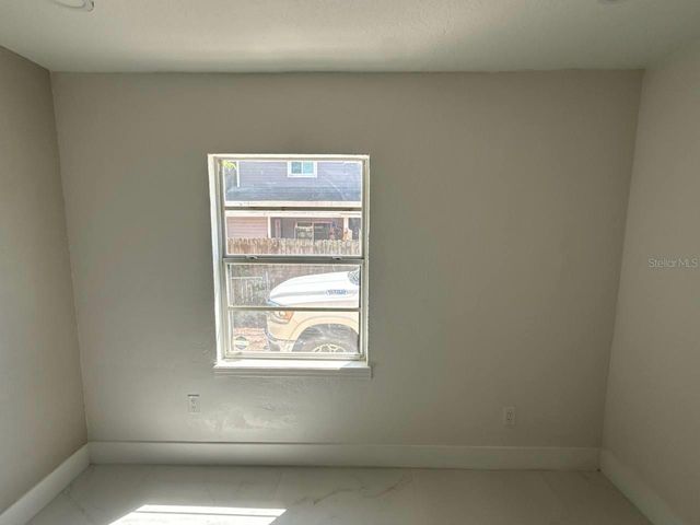 7211 N HIMES AVENUE, Tampa, FL 33614