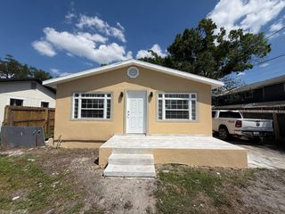 7211 N HIMES AVENUE, Tampa, FL 33614