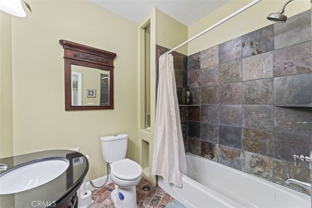 2720 Hillcrest, Pine Mountain Club, CA 93225