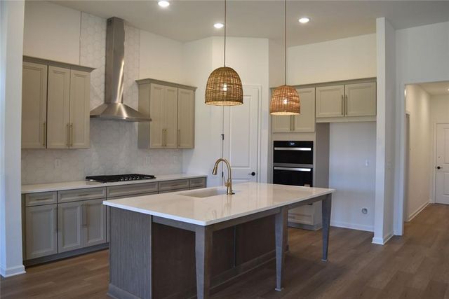 3812 Tielman Street, Snellville, GA 30078