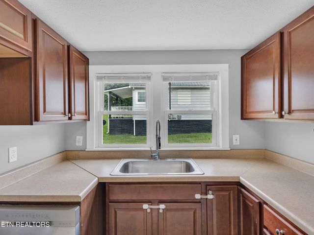 426 Walters Drive, Morristown, TN 37814
