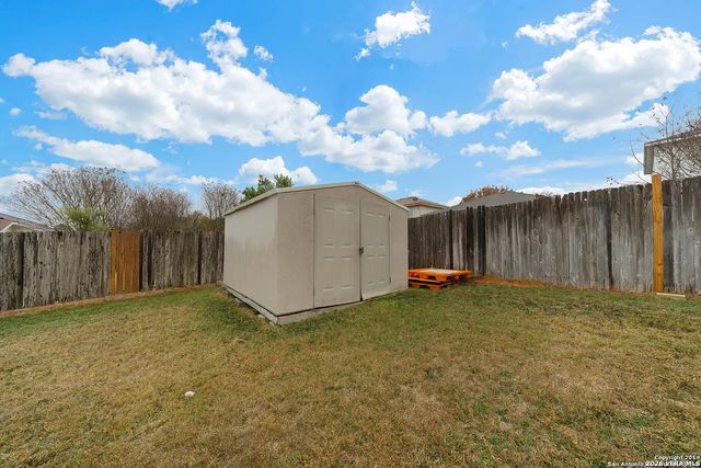 617 LEOPARD HOLW, San Antonio, TX 78251