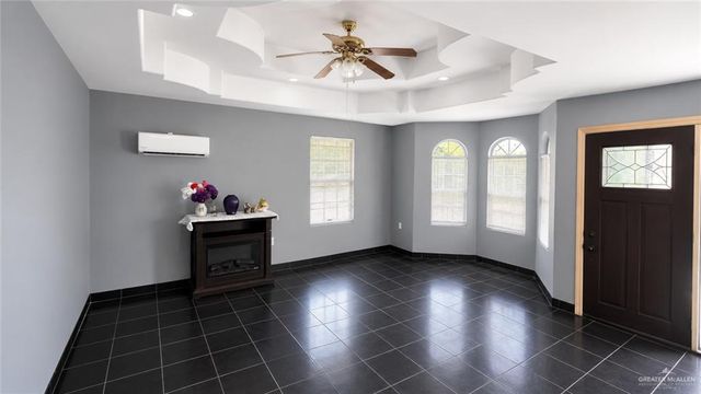 8117 Debby Avenue, Edinburg, TX 78542