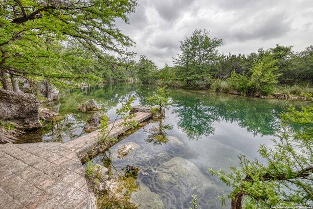 498 Camino Del Rancho, Concan, TX 78838