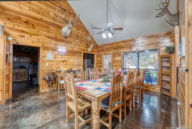 498 Camino Del Rancho, Concan, TX 78838