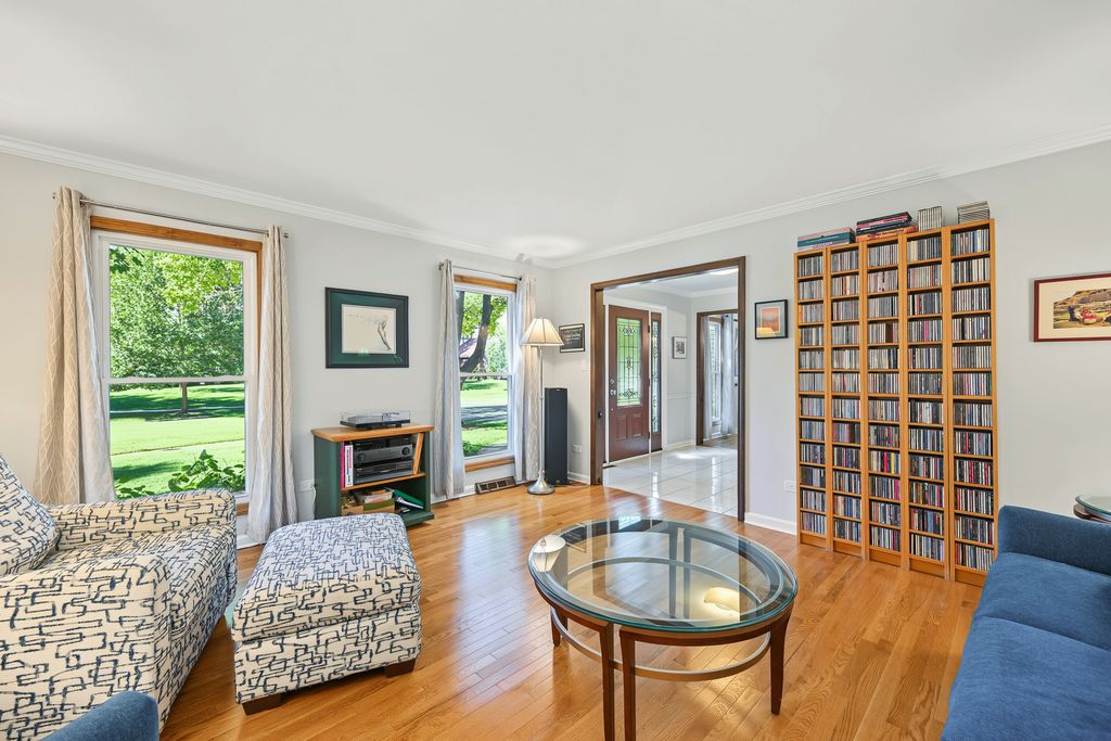 163 Stonegate Court, Glen Ellyn, IL 60137 — photo 5