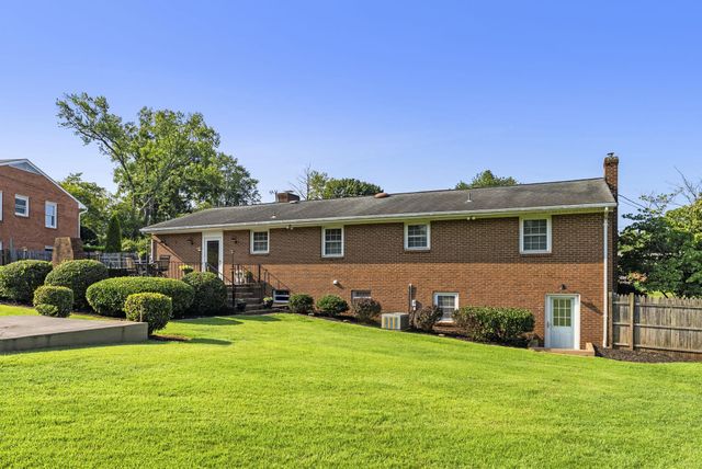 406 BARBERRY ST, Culpeper, VA 22701