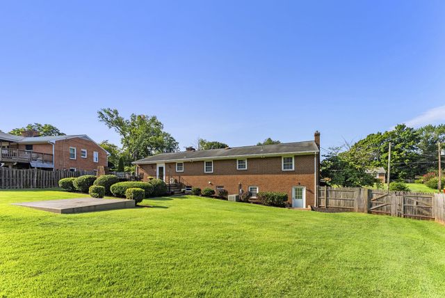 406 BARBERRY ST, Culpeper, VA 22701
