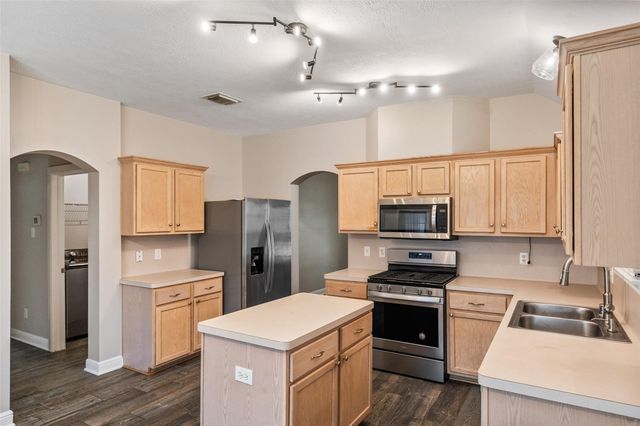 3427 W Rainmill Drive, Katy, TX 77449