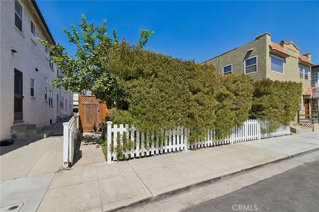 107 Bennett, Long Beach, CA 90803