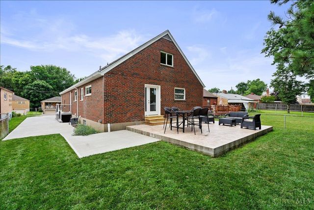 4344 Homelawn Avenue, Green Twp, OH 45211