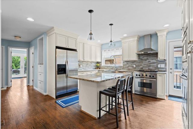 4344 Homelawn Avenue, Green Twp, OH 45211