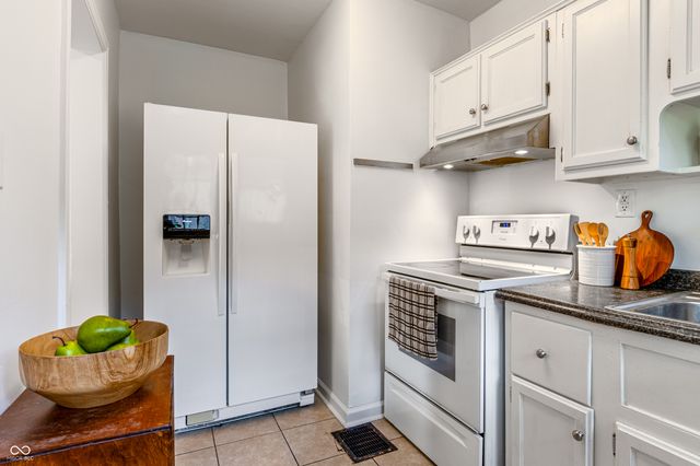 4949 Kingsley Drive, Indianapolis, IN 46205